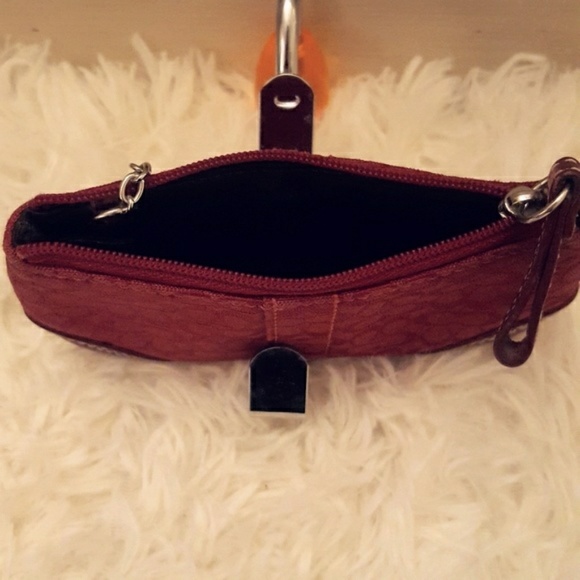 COACH Signature Red Change Purse w/ Key Ring - Picture 7 of 8